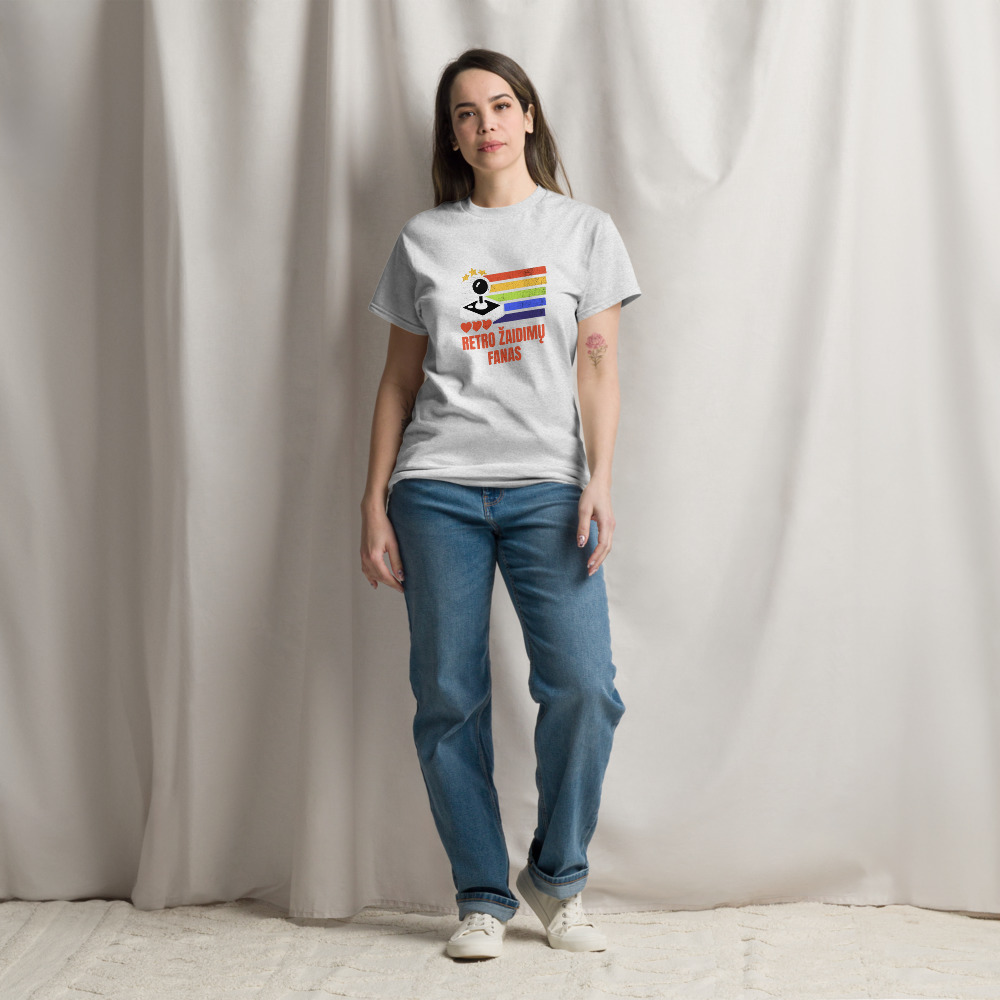 Retro žaidimų fanas – Marškinėliai (modelis)